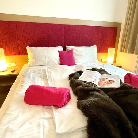 Aparthotel Bergtraum มึลบาค อัม โฮคเคอนิก ภายนอก รูปภาพ